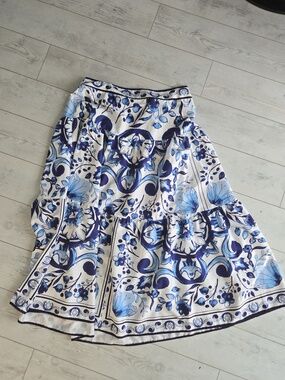 Blue and White Floral Print Skirt